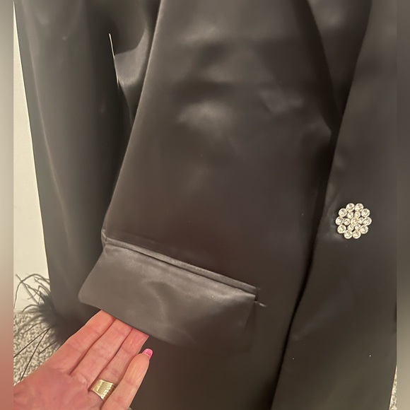 Black Satin Blazer with feather cuffs by Sincerely Jules. Size M. - Picture 3 of 11